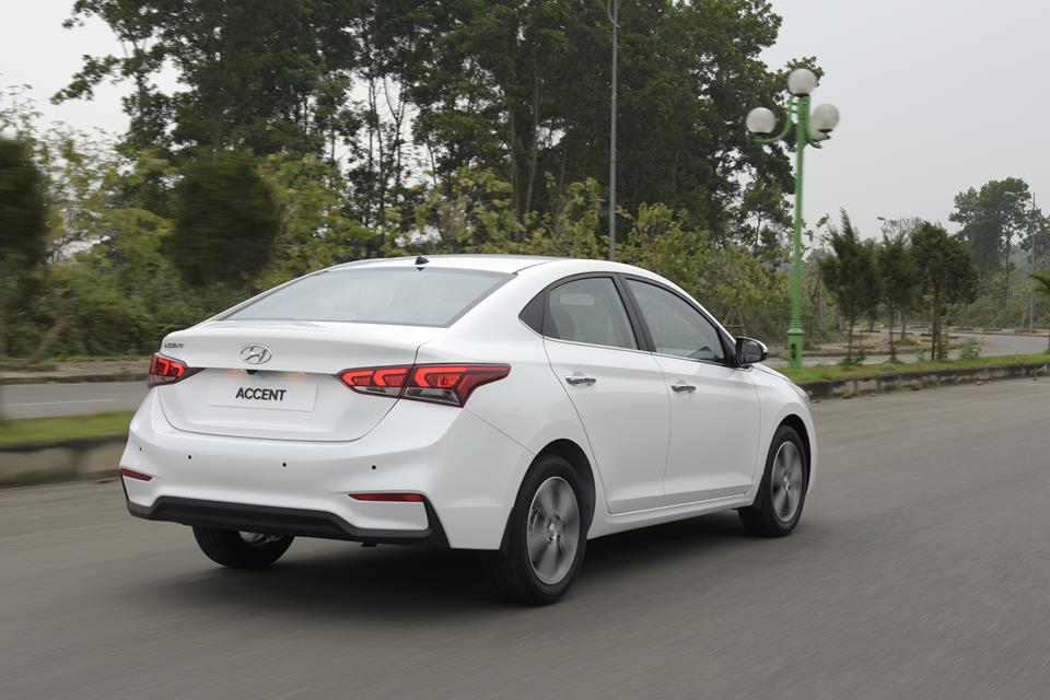 Đánh giá Hyundai Accent 2019 – Thêm trang bị, giá tăng nhẹ 4 đánh giá hyundai accent 2019