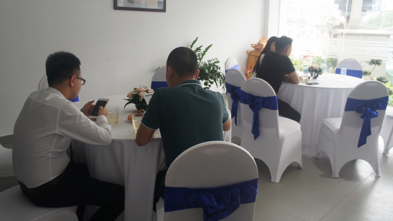 l&aacute;i thử xe Hyundai