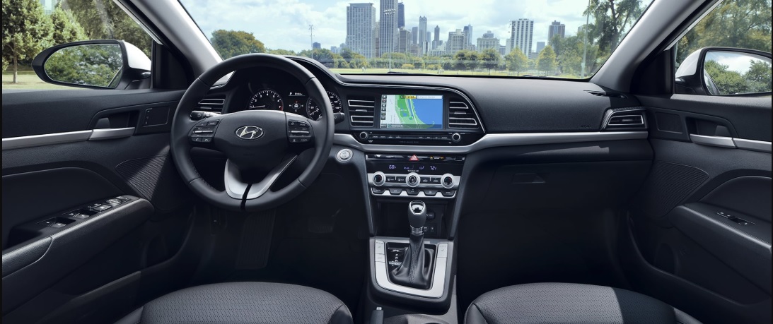 Mua xe Elantra trả góp giá tốt, lãi suất thấp ở đâu? 3 mua xe elantra trả góp