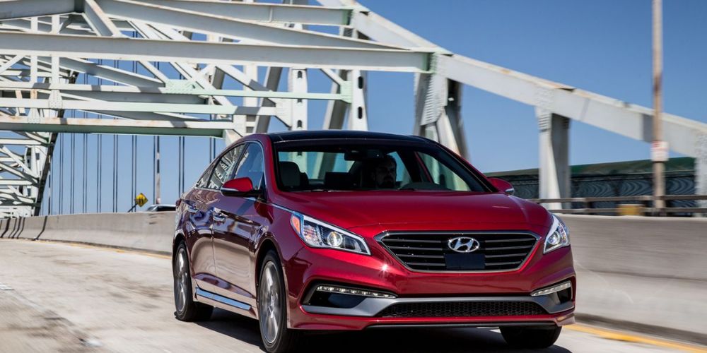 Hyundai Sonata Sport 2.0T 2016: Đối thủ xứng tầm của Toyota Camry 2.0E 9 hyundai sonata