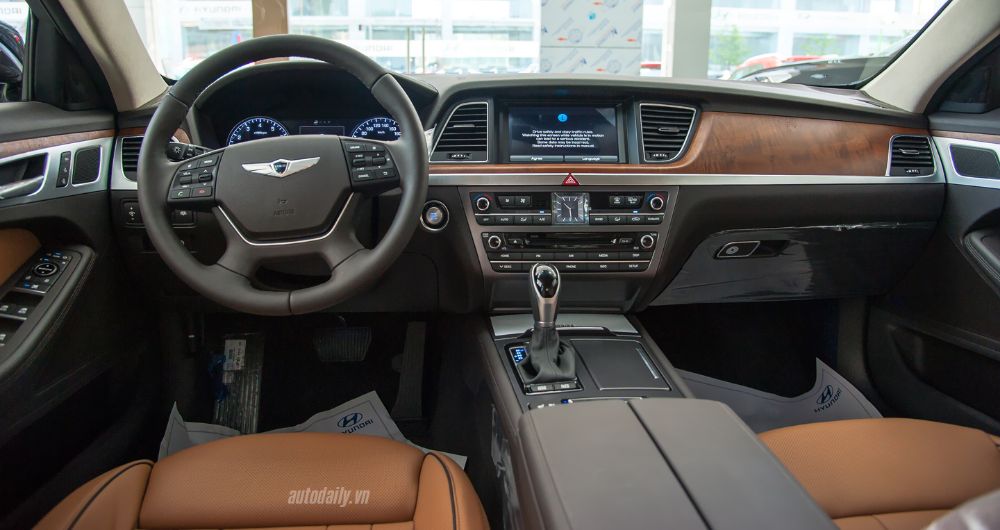 Soi chi tiết Hyundai Genesis Sedan 2016 tại Việt Nam 5 Hyundai-Genesis-sedan