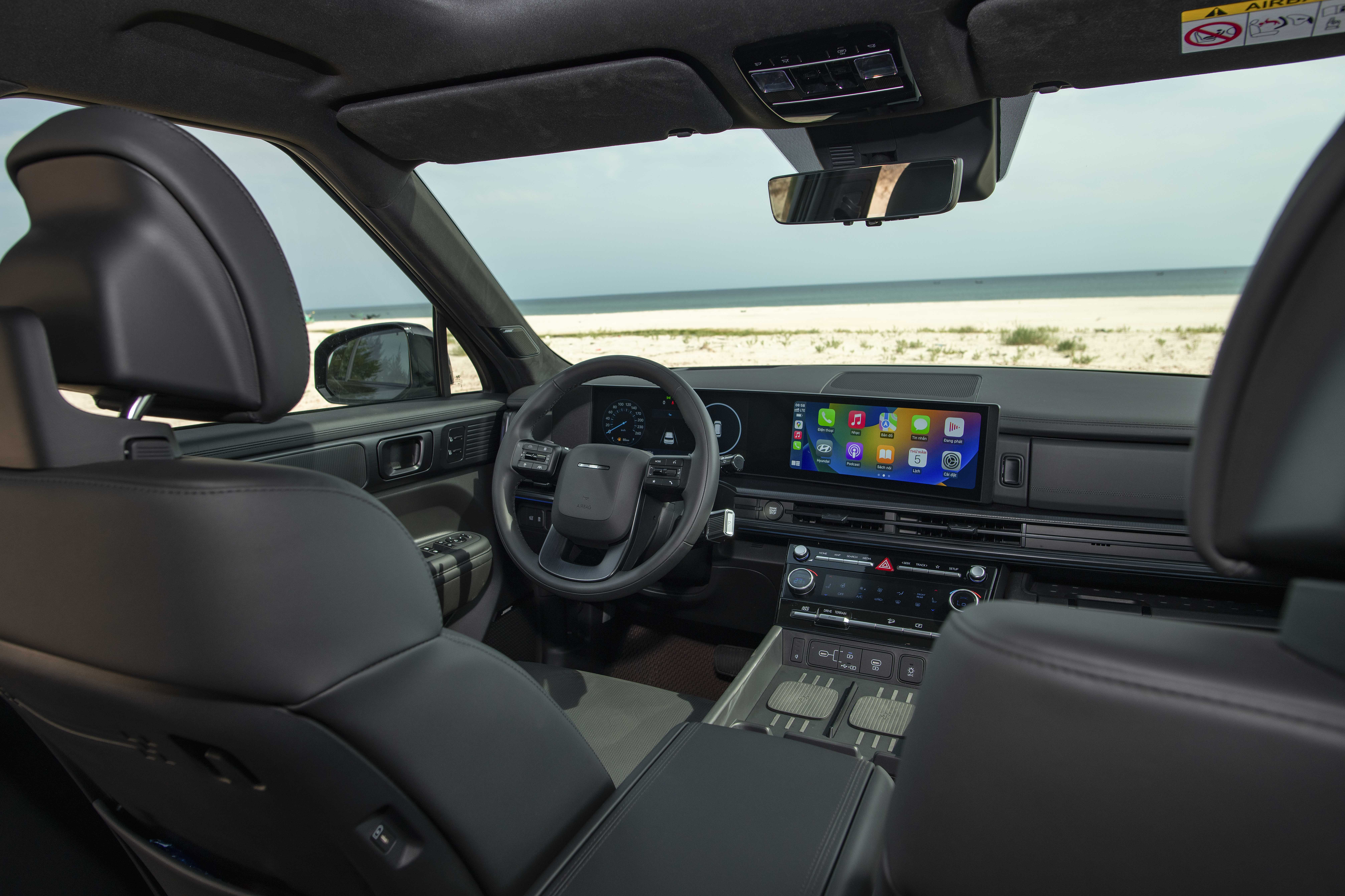 Hyundai Santafe Black Noithat 1