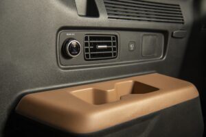 Hyundai Santa Fe noithat 5 300x200 1